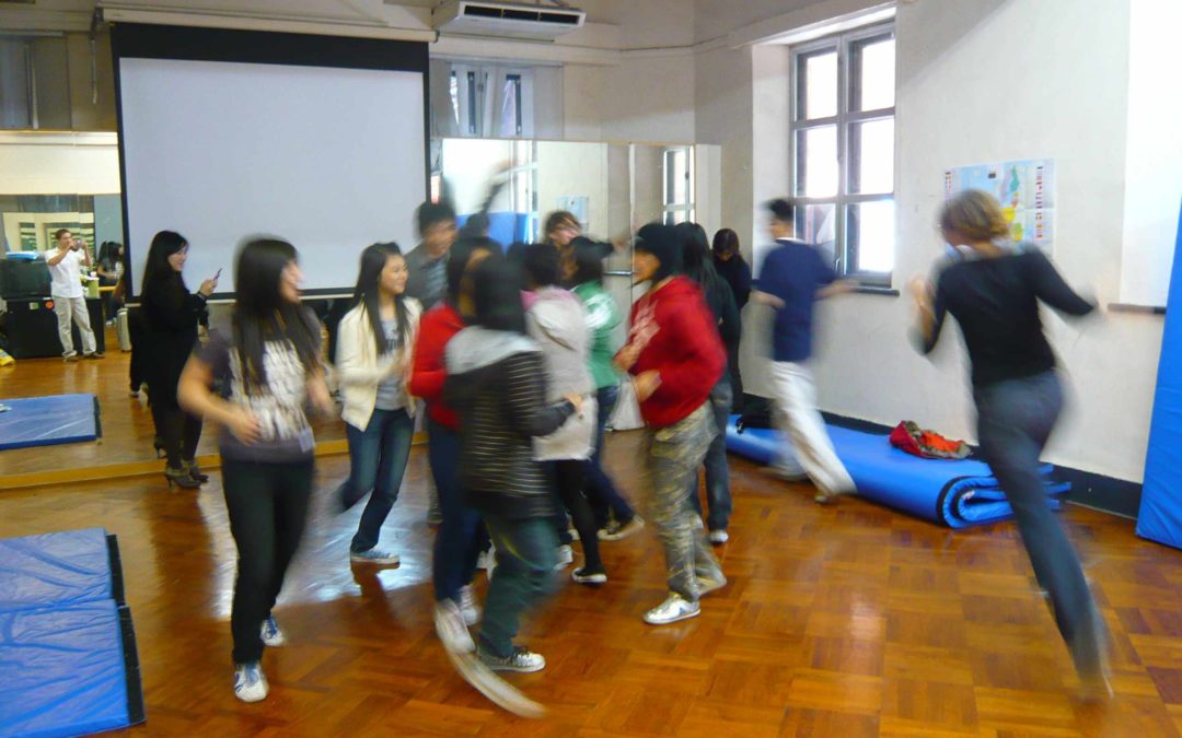 Theater workshop for children victim of violence in Hong Kong